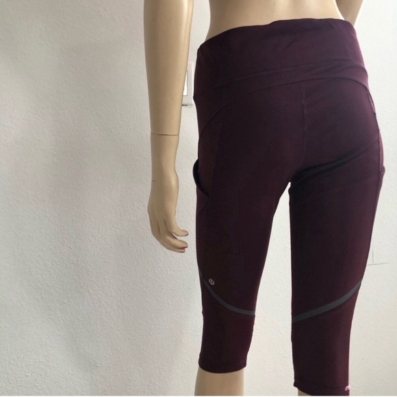 Lululemon low cut crop leggings side pockets red with stripes - Picture 3 of 15